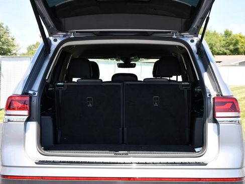 Used 2025 Volkswagen Atlas SE AWD/4WD image 27