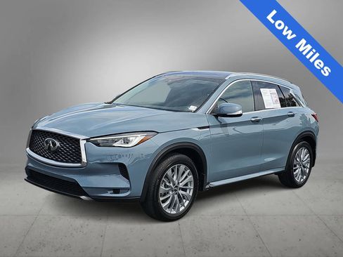 Used 2023 INFINITI QX50 Luxe FWD image 4