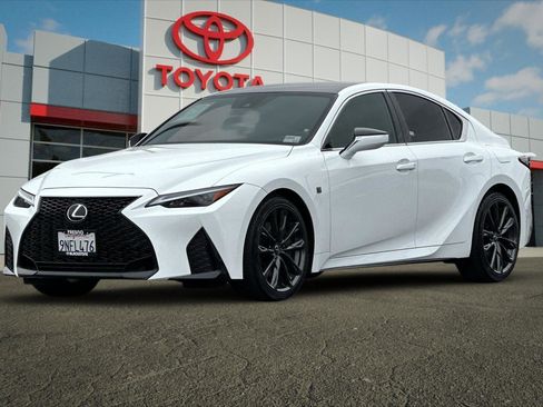 Used 2024 Lexus IS 300 F Sport RWD image 7