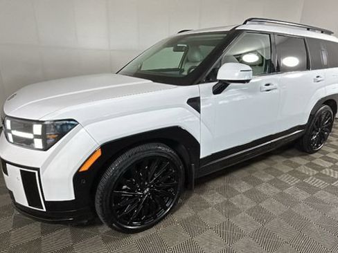 Used 2024 Hyundai Santa Fe Calligraphy FWD image 7