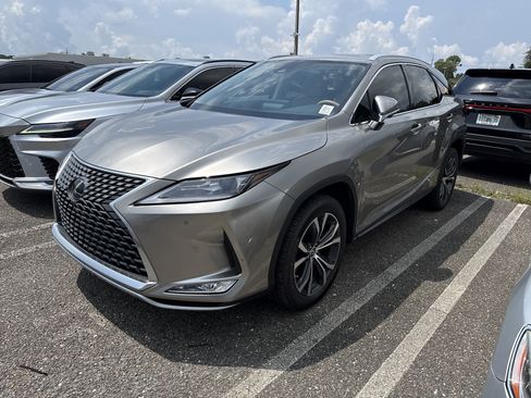 Used 2022 Lexus RX 350 FWD w/ Premium Package image 2