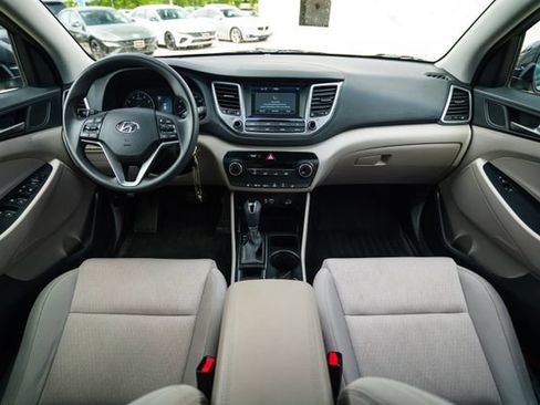 Used 2018 Hyundai Tucson SEL AWD/4WD image 11
