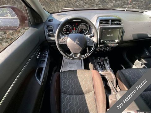 Used 2024 Mitsubishi Outlander Sport AWD image 5