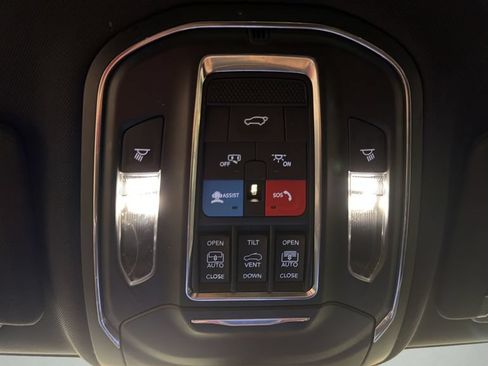 Used 2024 Jeep Grand Cherokee Limited 4xe AWD/4WD image 20
