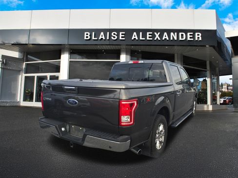 Used 2017 Ford F150 XLT w/ Equipment Group 302A Luxury AWD/4WD image 3