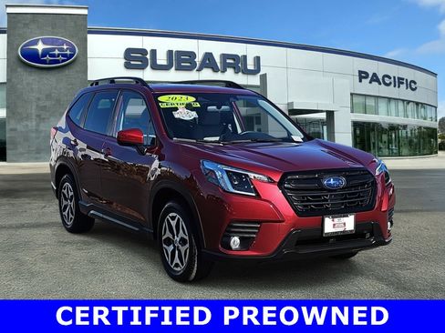 Certified 2023 Subaru Forester Premium image 1