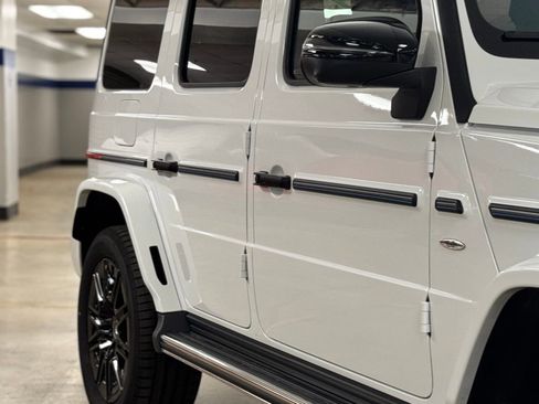 New 2025 Mercedes-Benz G 580 w/ EQ Technology image 4