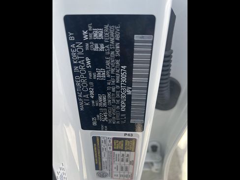 Used 2026 Kia Sportage LX FWD image 6