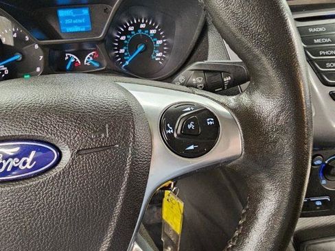 Used 2017 Ford Transit Connect XLT FWD image 12