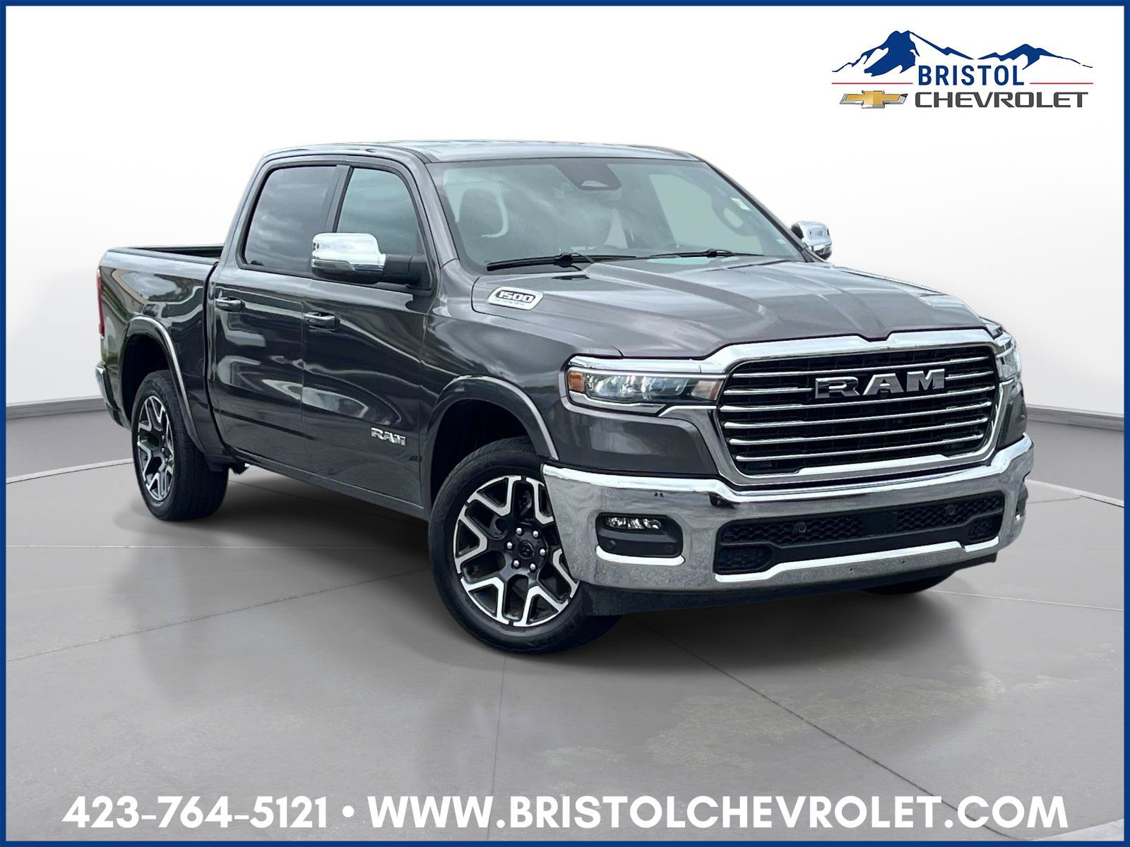 Used 2026 RAM 1500 Laramie AWD/4WD image 1