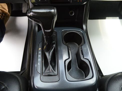 Used 2018 Chevrolet Colorado Z71 AWD/4WD image 27