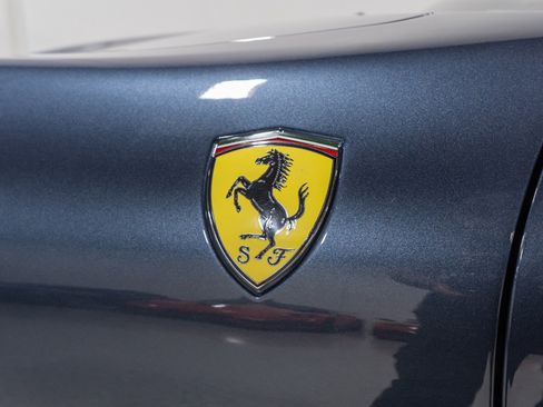 Used 2025 Ferrari Roma Spider image 29