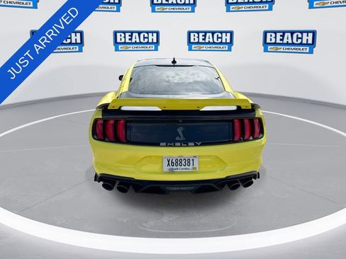 Used 2021 Ford Mustang Shelby GT500 w/ Technology Package RWD image 7