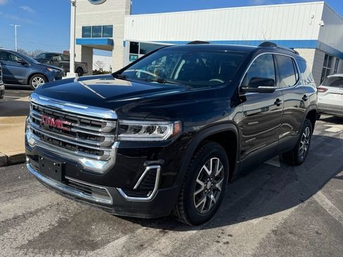 Used 2023 GMC Acadia SLE w/ Driver Convenience Package AWD/4WD image 4