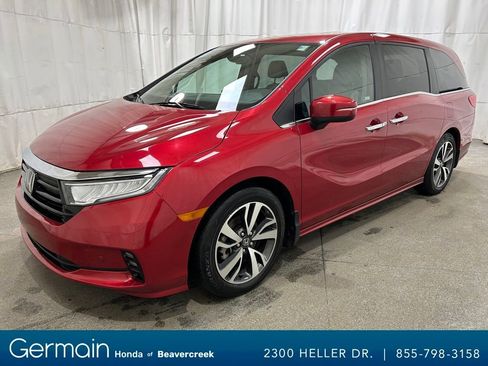 Used 2023 Honda Odyssey Touring image 4