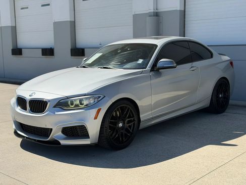 Used 2015 BMW M235i Coupe RWD image 2