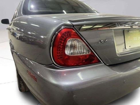 Used 2008 Jaguar XJ8 RWD image 11