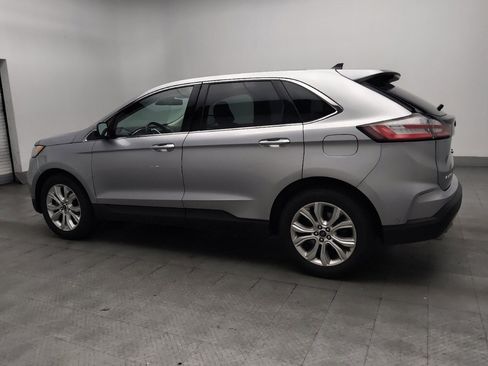 Used 2020 Ford Edge Titanium w/ Equipment Group 301A FWD image 3