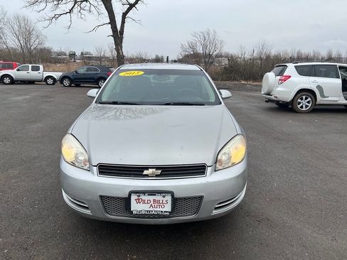 Used 2014 Chevrolet Impala LT w/ LT Sunroof Package image 2