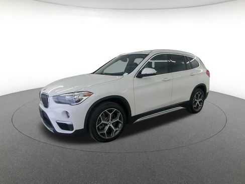 Used 2019 BMW X1 xDrive28i w/ Convenience Package image 1