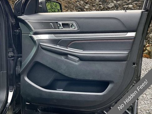 Used 2016 Ford Explorer Sport AWD/4WD image 20