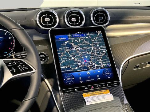 New 2027 Mercedes-Benz GLC 300 4MATIC image 8