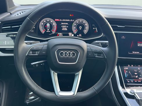 Used 2025 Audi Q7 3.0T Prestige AWD/4WD image 16