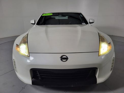 Used 2015 Nissan 370Z Base image 8