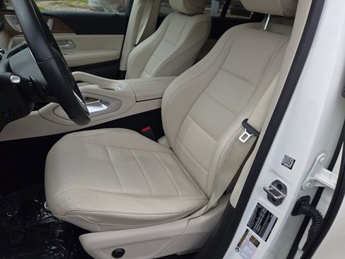 Used 2022 Mercedes-Benz GLE 450 4MATIC image 23