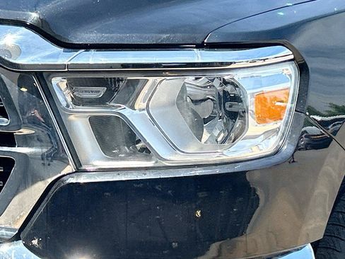 Used 2024 RAM 1500 Laramie AWD/4WD image 10