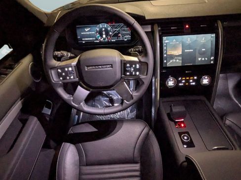 New 2026 Land Rover Discovery Dynamic SE AWD/4WD image 27