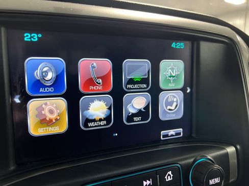 Used 2018 Chevrolet Silverado 1500 LTZ image 10