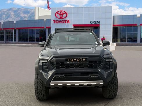 Used 2024 Toyota Tacoma 4x4 Double Cab Hybrid image 2