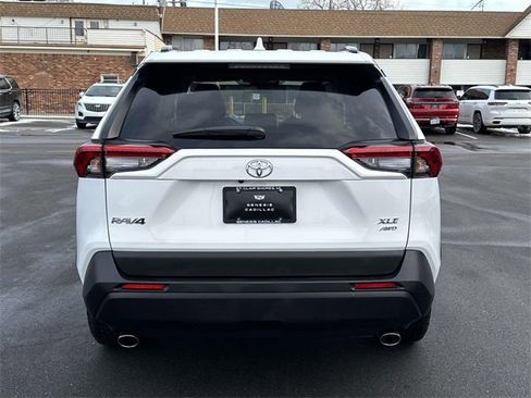 Used 2024 Toyota RAV4 XLE image 7
