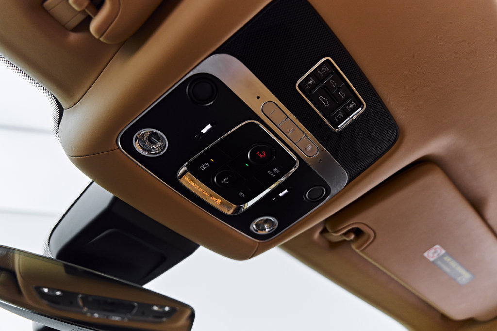 Used 2022 Bentley Flying Spur V8 AWD/4WD image 75