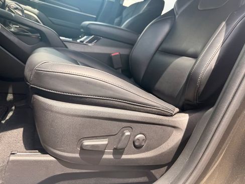 Used 2025 Kia Telluride S FWD image 10