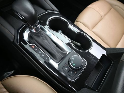 Used 2023 Chevrolet Blazer Premier image 26