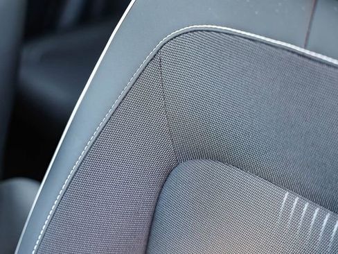 Certified 2024 Hyundai Venue Limited image 28