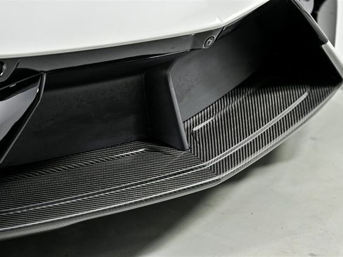 Used 2025 Lamborghini Revuelto AWD/4WD image 6