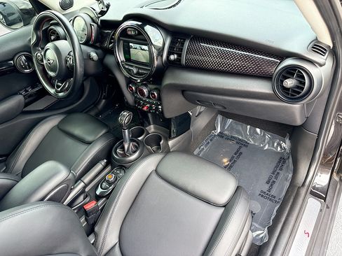 Used 2019 MINI Cooper S FWD image 13