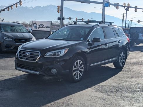 Used 2017 Subaru Outback 3.6R Touring w/ Popular Package #5A image 9