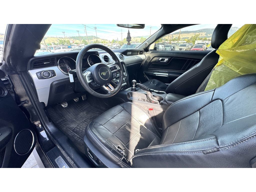 Used 2016 Ford Mustang Premium RWD image 12