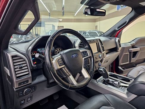 Used 2018 Ford F150 Platinum w/ Equipment Group 701A Luxury RWD image 19