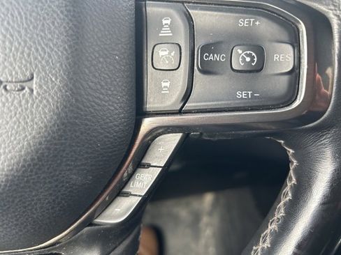 Used 2019 RAM 1500 Limited image 18