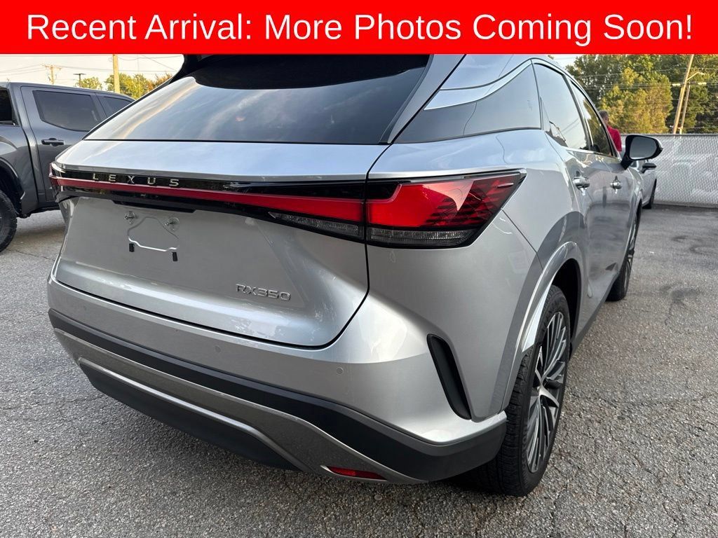 Used 2023 Lexus RX 350 Premium Plus w/ Accessory Package (Z1) FWD image 4
