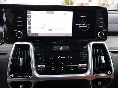 Used 2023 Kia Sorento SX Prestige AWD/4WD image 59