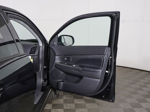 New 2026 Mitsubishi Outlander Sport SE AWD/4WD image 18