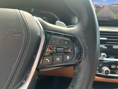 Used 2022 BMW 530i xDrive AWD/4WD image 20