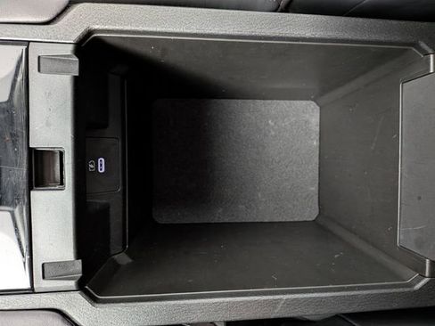 Used 2025 Mitsubishi Outlander SE AWD/4WD image 24