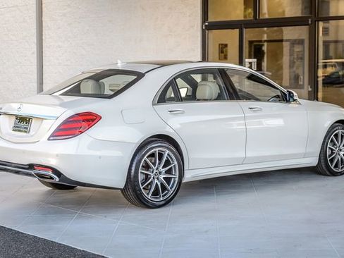 Used 2018 Mercedes-Benz S 560 4MATIC Sedan image 9